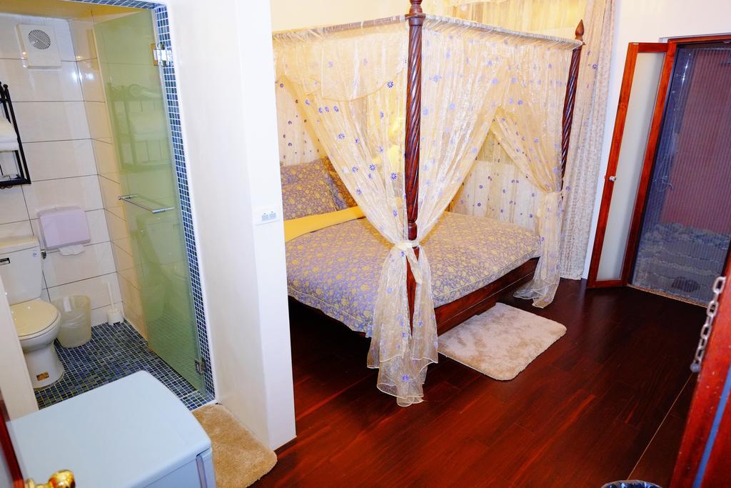Moon House B&B Хуалиен Сити Екстериор снимка