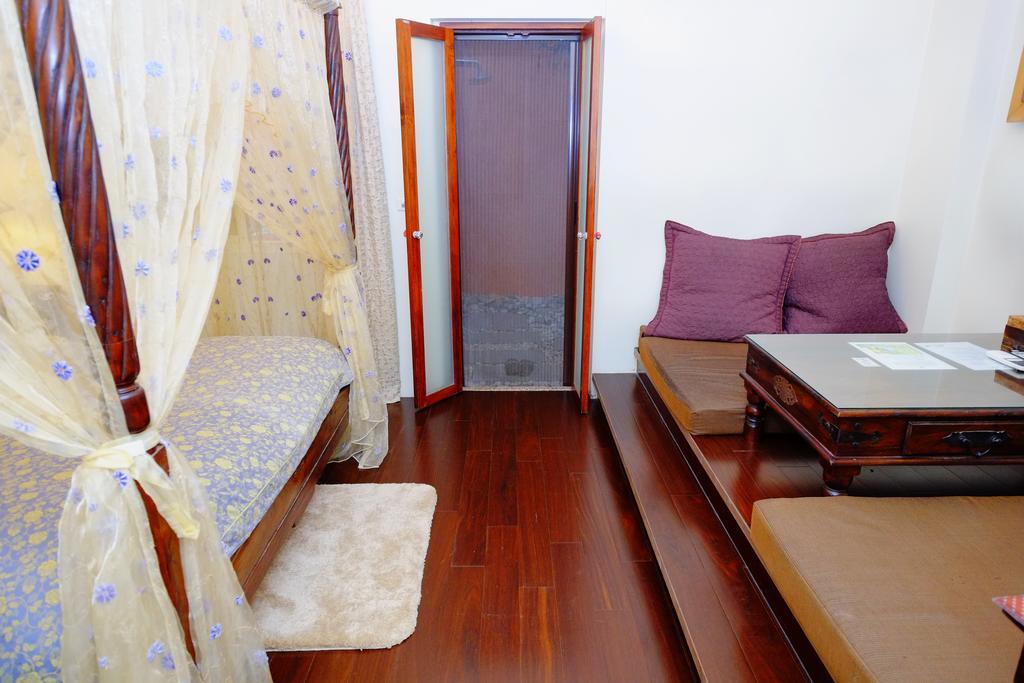 Moon House B&B Хуалиен Сити Екстериор снимка