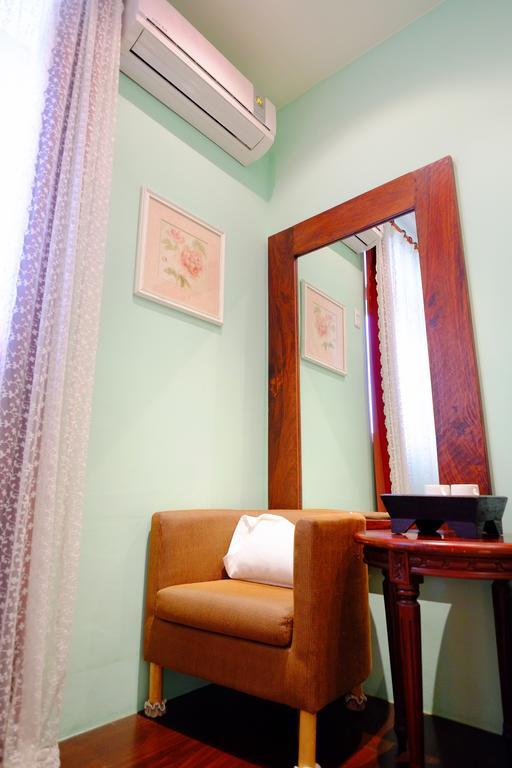 Moon House B&B Хуалиен Сити Екстериор снимка