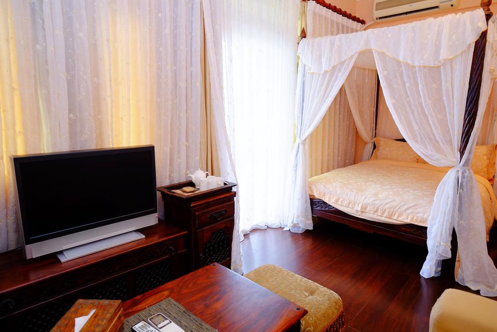 Moon House B&B Хуалиен Сити Екстериор снимка