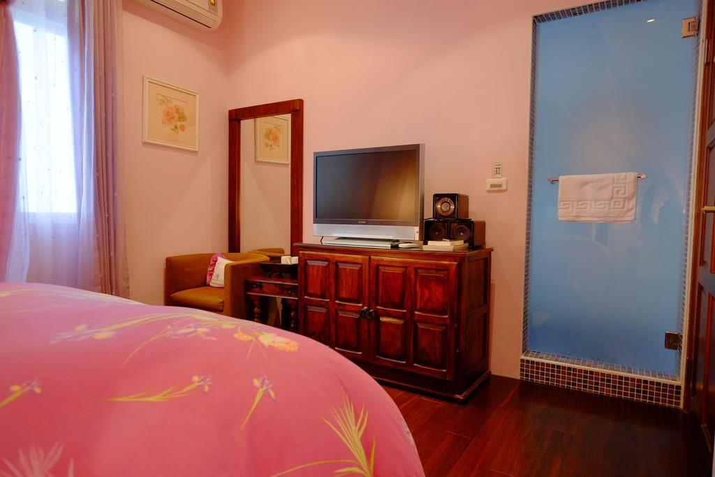 Moon House B&B Хуалиен Сити Екстериор снимка